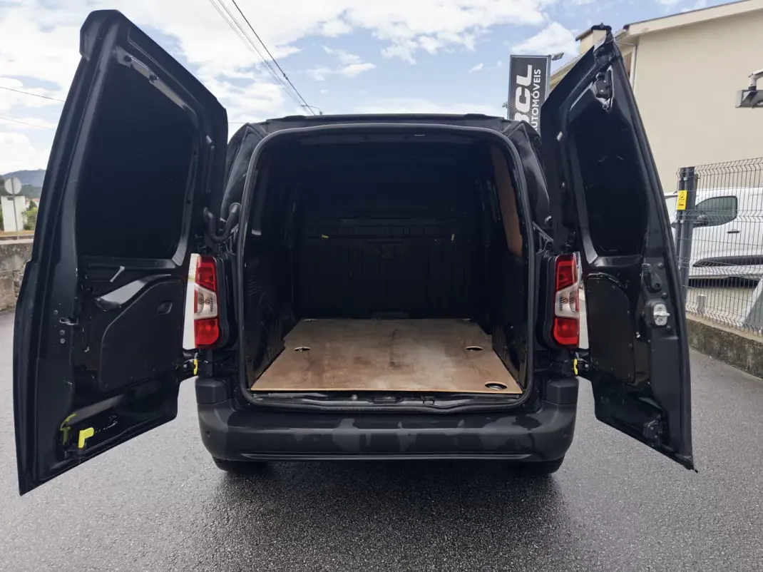 Citroën Berlingo 2020 - 14990 EUR, 148000 km - 148000km - foto 8 de 33