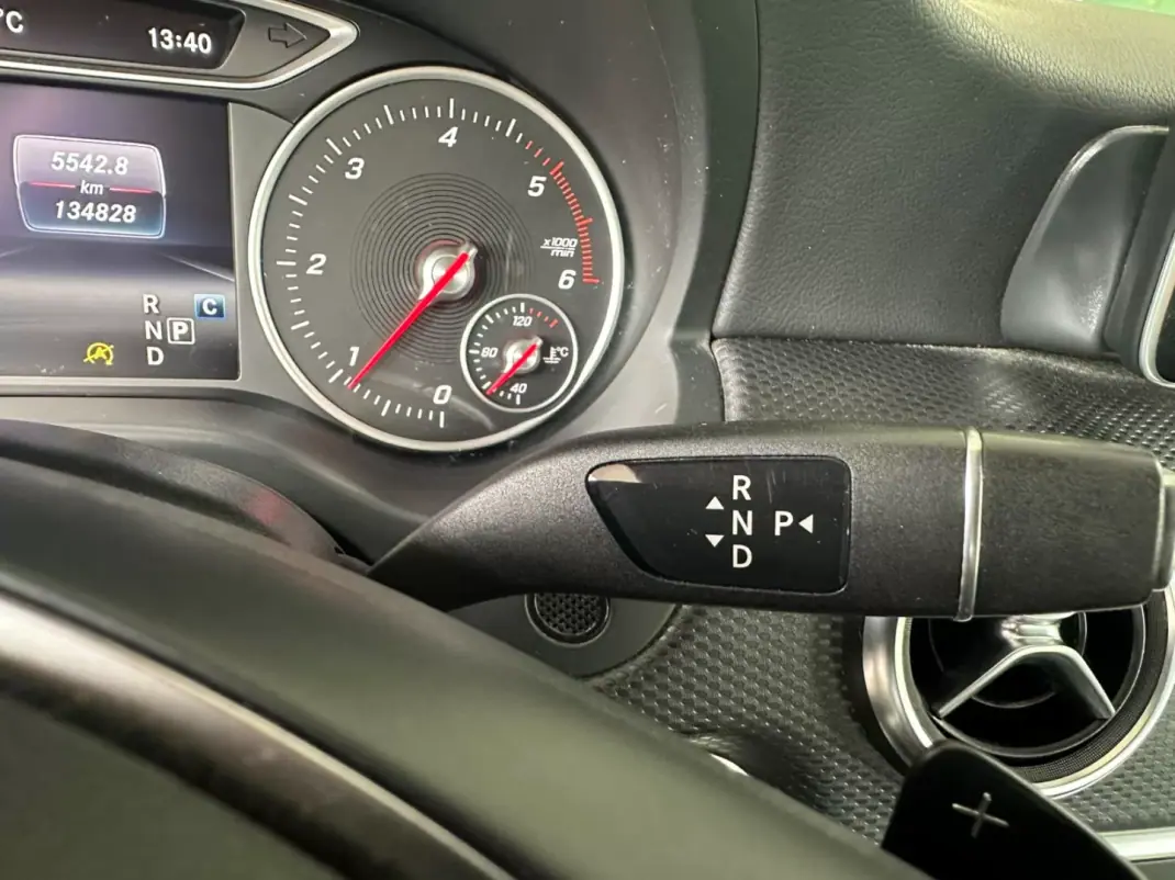 Mercedes-Benz A 180 2017 - 18900 EUR, 134826 km - 134826km - foto 18 de 30