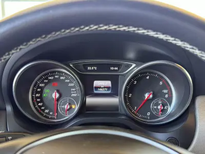 Mercedes-Benz CLA 180 2016 - 17950 EUR, 146271 km - AUTO.MOTO.pt - 146271km - foto 17 de 33