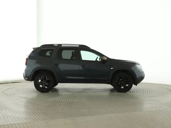 Dacia Duster 2024 - 23600 EUR, 21540 km - AUTO.MOTO.pt - 21540km - foto 13 de 30