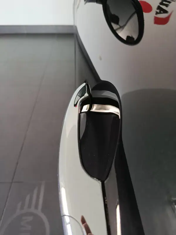 MINI Cooper 2019 - 16500 EUR, 80000 km - AUTO.MOTO.pt - 80000km - foto 23 de 52