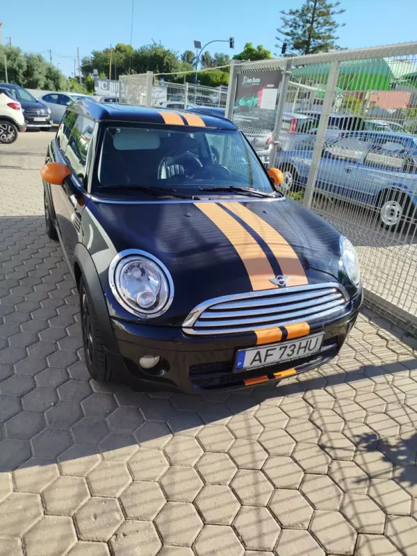 MINI Cooper 2010 - 8500 EUR, 272910 km - AUTO.MOTO.pt - 272910km - foto 14 de 14