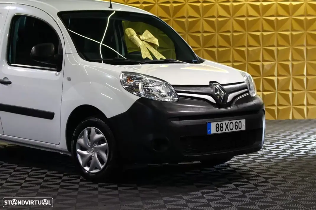Renault KANGOO IVA DEDUTIVEL 2019 - 9450 EUR, 190000 km - AUTO.MOTO.pt - 190000km - foto 20 de 24