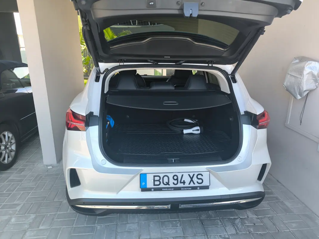 MG Marvel R 2022 - 30000 EUR, 51200 km - AUTO.MOTO.pt - 51200km - foto 7 de 12