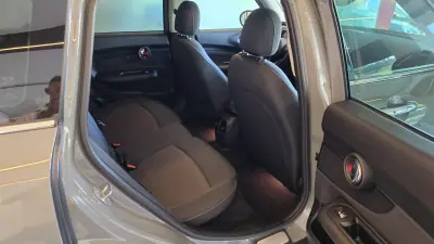 MINI Clubman 2017 - 13900 EUR, 157631 km - AUTO.MOTO.pt - 157631km - foto 47 de 55