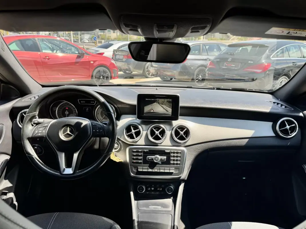 Mercedes-Benz CLA 220 2015 - 17500 EUR, 149000 km - 149000km - foto 4 de 20