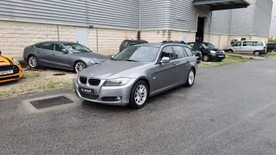 BMW 320 2010 - 12890 EUR, 157813 km - AUTO.MOTO.pt - 157813km - foto 9 de 41