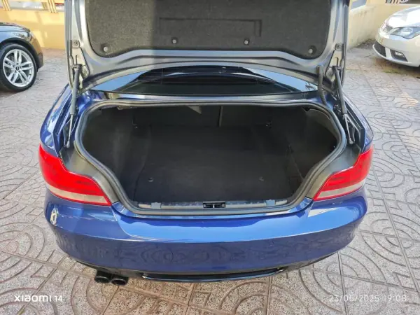 BMW 118 2012 - 13900 EUR, 250000 km - AUTO.MOTO.pt - 250000km - foto 29 de 31
