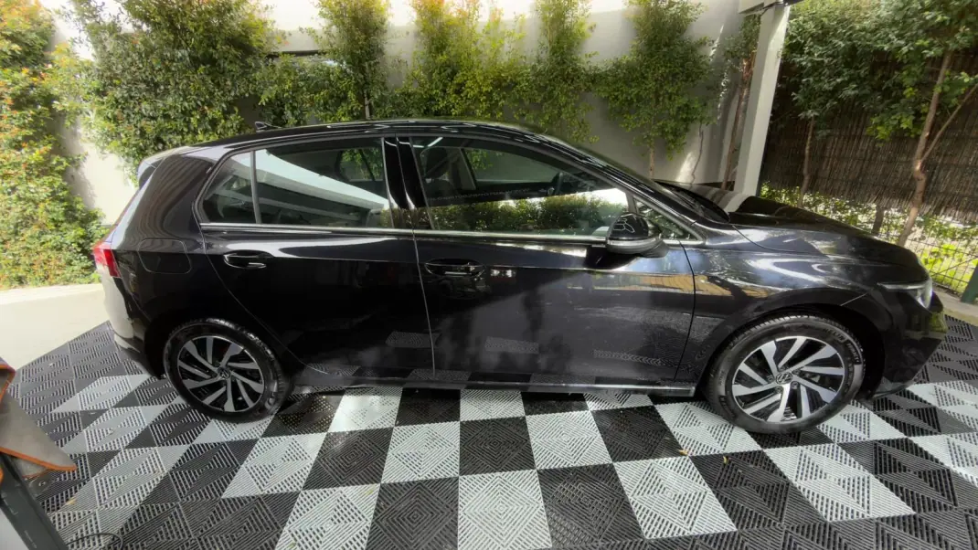 Volkswagen Golf 2021 - 21500 EUR, 96839 km - AUTO.MOTO.pt - 96839km - foto 10 de 38