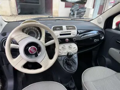 Fiat 500 2011 - 6750 EUR, 163000 km - AUTO.MOTO.pt - 163000km - foto 17 de 31