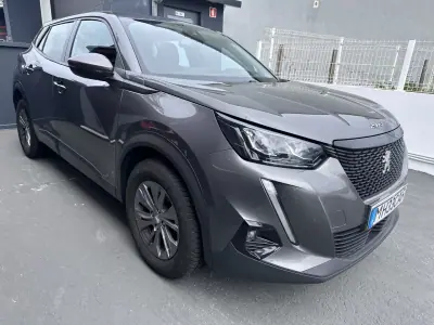 Peugeot 2008 2021 - 14900 EUR, 180000 km - AUTO.MOTO.pt - 180000km - foto 3 de 43
