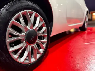 Fiat 500 2015 - 10900 EUR, 127625 km - AUTO.MOTO.pt - 127625km - foto 26 de 29