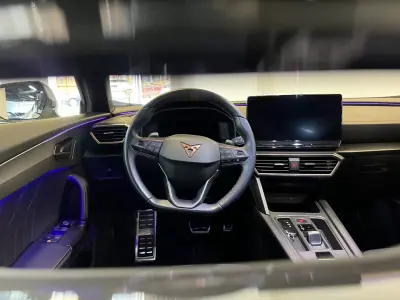 Cupra Formentor 2022 - 29990 EUR, 48000 km - AUTO.MOTO.pt - 48000km - foto 18 de 52