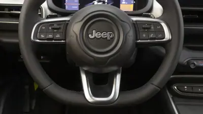Jeep Avenger 2026 - 25750 EUR, 70 km - AUTO.MOTO.pt - 70km - foto 23 de 41