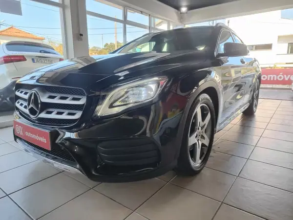 Mercedes-Benz GLA 200 2018 - 22750 EUR, 191200 km - AUTO.MOTO.pt - 191200km - foto 5 de 36