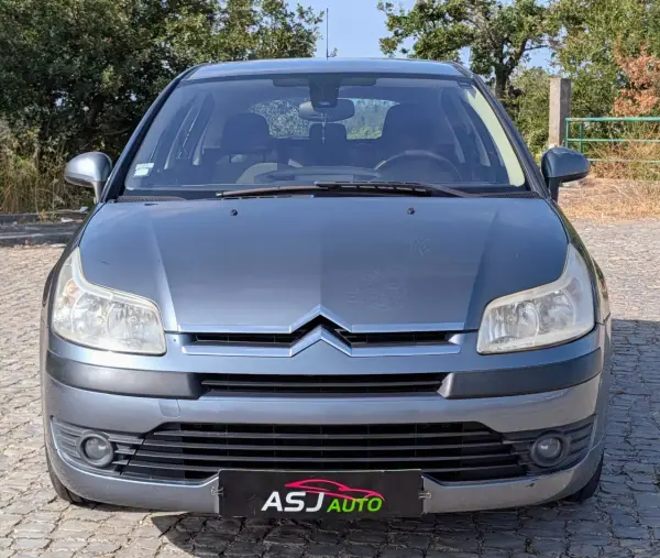 Citroën C4 2008 - 2500 EUR, 247852 km - AUTO.MOTO.pt - 247852km - foto 3 de 18