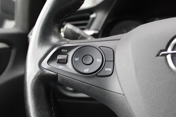 Opel Corsa 2020 - 11900 EUR, 145397 km - AUTO.MOTO.pt - 145397km - foto 18 de 25