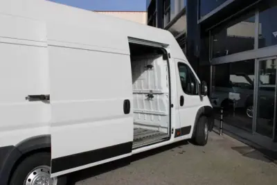 Peugeot Boxer 2.2 HDi 435 L4H3 2015 - 17900 EUR, 156932 km - AUTO.MOTO.pt - 156932km - foto 3 de 21