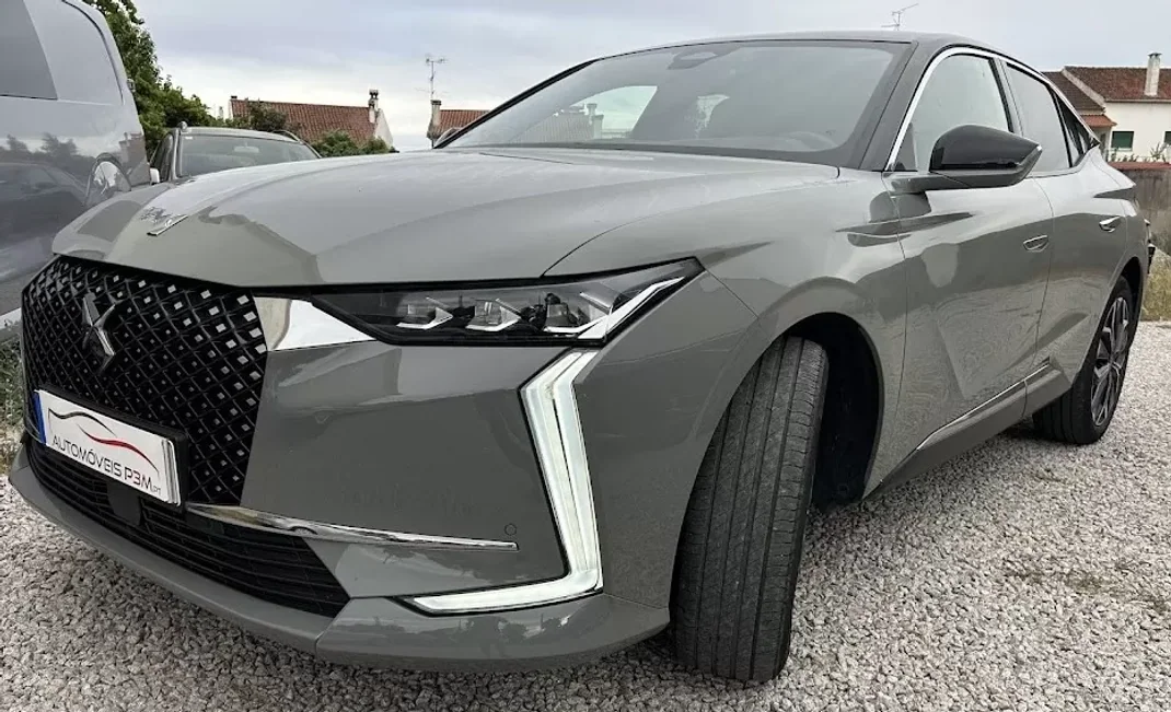 DS DS4 2022 - 25750 EUR, 41350 km - AUTO.MOTO.pt - 41350km - foto 1 de 21