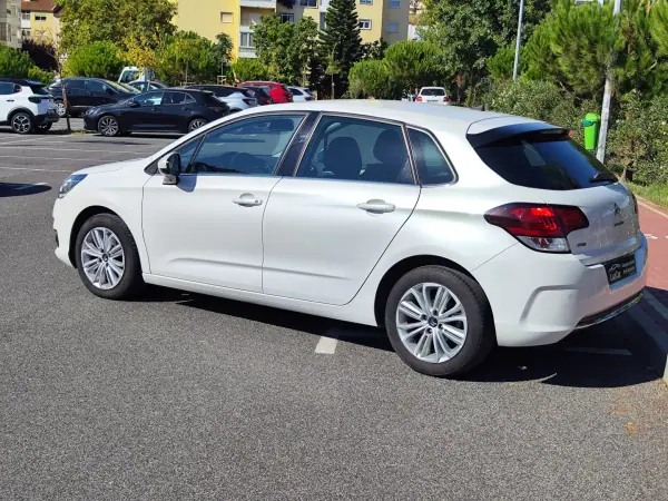 Citroën C4 2015 - 9980 EUR, 157000 km - AUTO.MOTO.pt - 157000km - foto 12 de 43