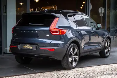 Volvo XC 40 2022 - 31990 EUR, 48265 km - AUTO.MOTO.pt - 48265km - foto 7 de 40