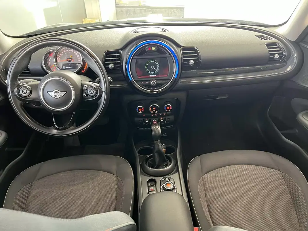 MINI Clubman 2018 - 16800 EUR, 122806 km - 122806km - foto 10 de 23