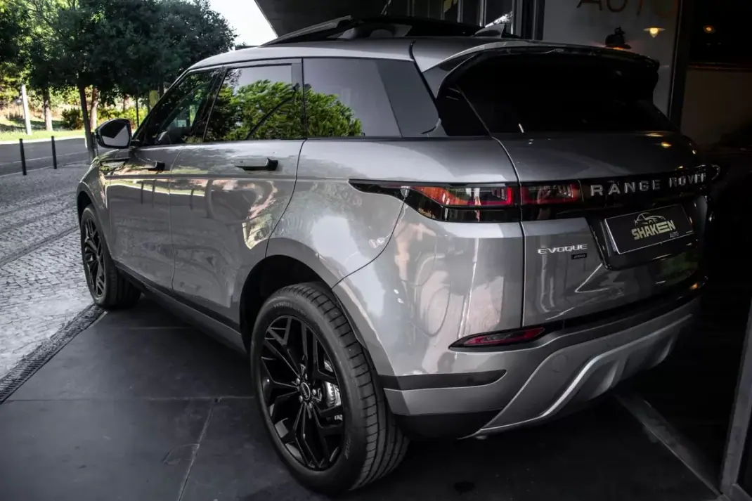 Land Rover Range Rover Evoque 2020 - 32990 EUR, 84922 km - AUTO.MOTO.pt - 84922km - foto 3 de 56