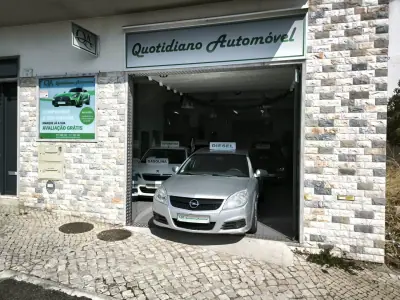 Opel Vectra Caravan 2007 - 2950 EUR, 221508 km - AUTO.MOTO.pt - 221508km - foto 14 de 14