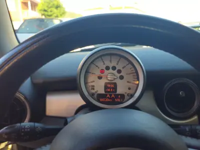MINI One 2009 - 7990 EUR, 164320 km - 164320km - foto 7 de 14