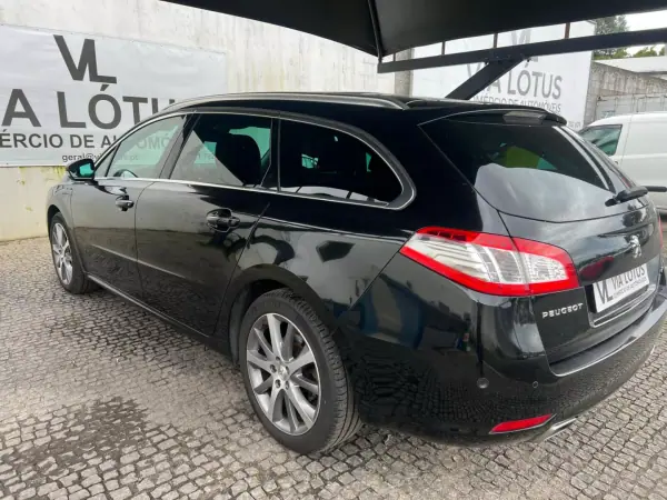 Peugeot 508 SW 2017 - 12000 EUR, 231000 km - AUTO.MOTO.pt - 231000km - foto 4 de 13