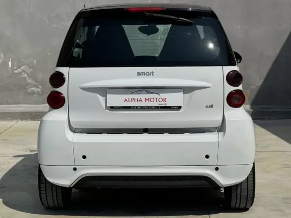 Smart Fortwo Cabrio 2013 - 8550 EUR, 173500 km - AUTO.MOTO.pt - 173500km - foto 10 de 27