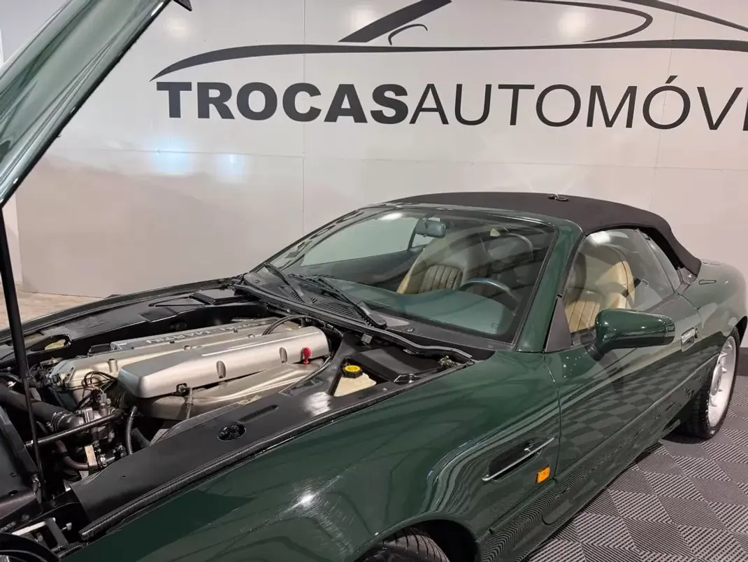 Aston Martin DB7 Vantage Coupé 1997 - 57500 EUR, 41000 km - 41000km - foto 9 de 60