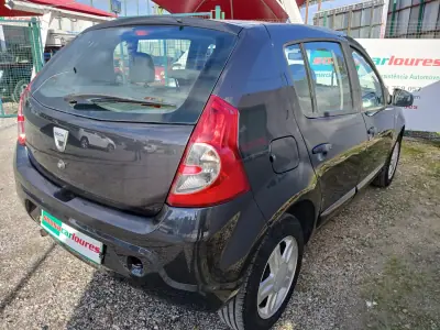 Dacia Sandero 2012 - 5750 EUR, 158792 km - AUTO.MOTO.pt - 158792km - foto 10 de 31
