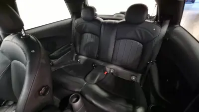 MINI Electric 2021 - 20500 EUR, 73589 km - AUTO.MOTO.pt - 73589km - foto 43 de 48