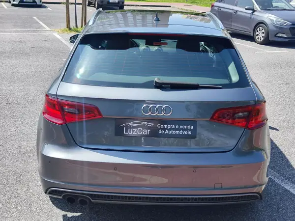 Audi A3 Sportback 2016 - 16980 EUR, 199550 km - AUTO.MOTO.pt - 199550km - foto 9 de 39