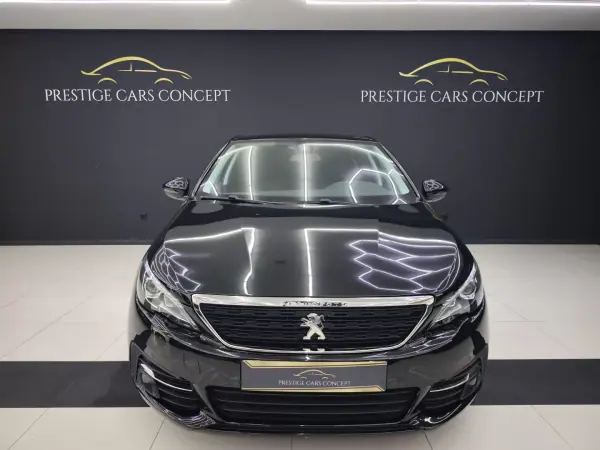 Peugeot 308 2017 - 13950 EUR, 183610 km - AUTO.MOTO.pt - 183610km - foto 8 de 45