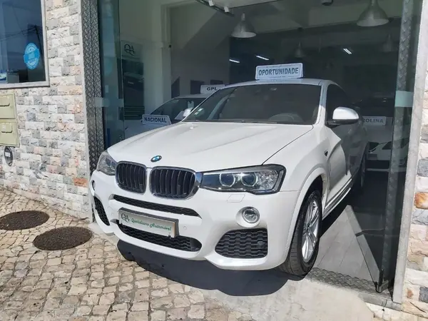 BMW X4 2015 - 26950 EUR, 209556 km - AUTO.MOTO.pt - 209556km - foto 10 de 60