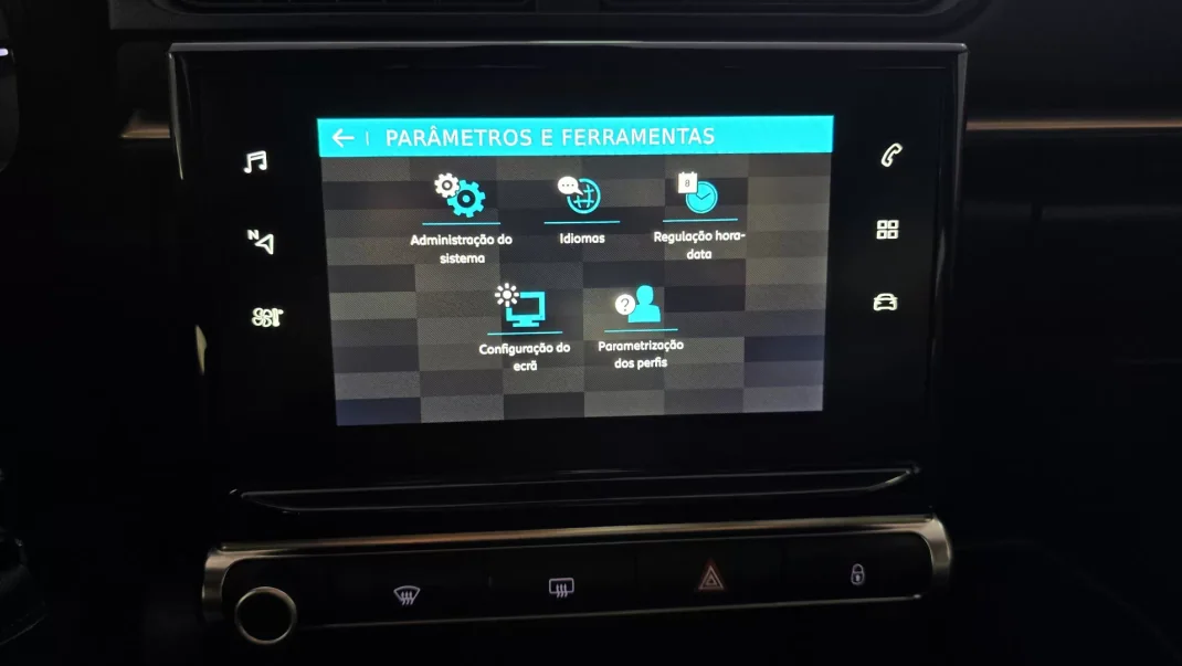 Citroën C3 2019 - 12750 EUR, 56334 km - AUTO.MOTO.pt - 56334km - foto 51 de 75