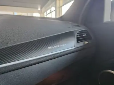 Renault Mégane Coupe 2010 - 18950 EUR, 157000 km - AUTO.MOTO.pt - 157000km - foto 39 de 39