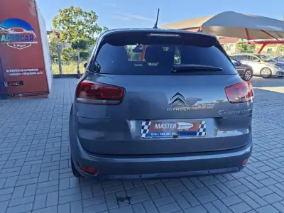 Citroën C4 Spacetourer 2019 — foto 5 de 37