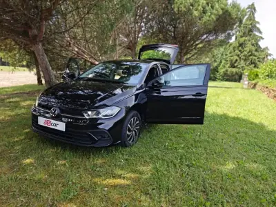 Volkswagen Polo 2022 - 16499 EUR, 56000 km - AUTO.MOTO.pt - 56000km - foto 20 de 40