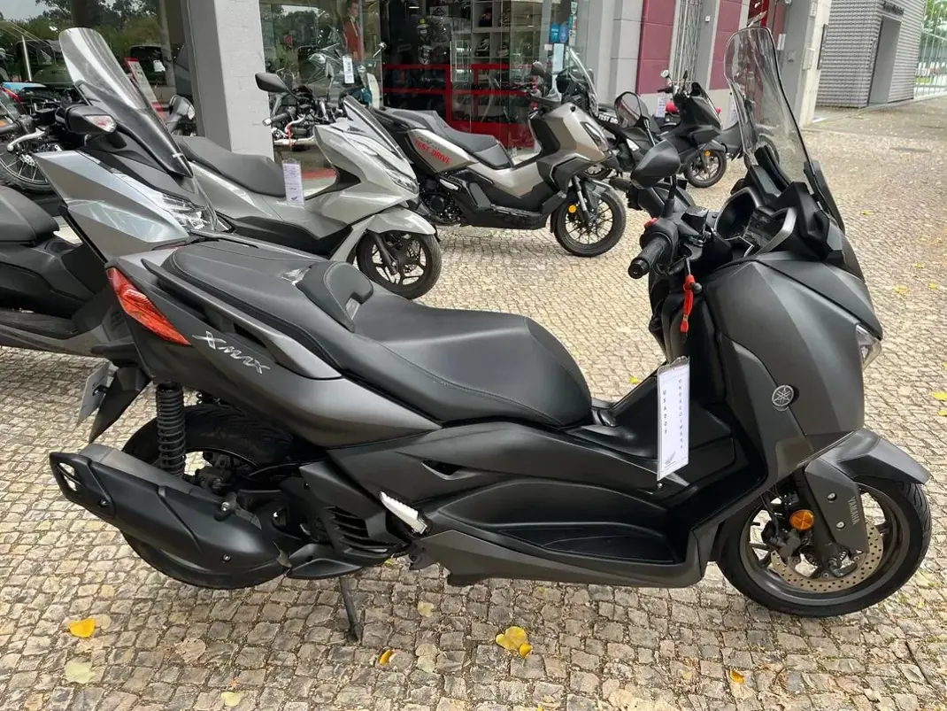 Yamaha V Star 250 2022 - 3950 EUR, 28105 km - AUTO.MOTO.pt - 28105km - foto 3 de 12