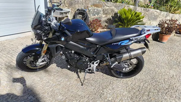 BMW F 900 R 2018 - 5900 EUR, 35600 km - AUTO.MOTO.pt - 35600km - foto 4 de 8