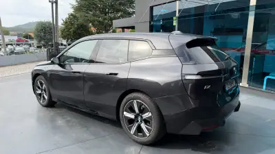 BMW iX 2022 - 46900 EUR, 57000 km - foto 6 de 15