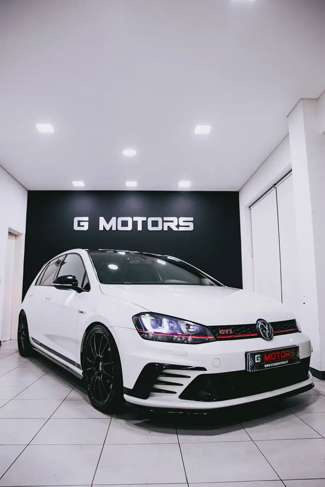 Volkswagen Golf 2016 - 29900 EUR, 137000 km - AUTO.MOTO.pt - 137000km - foto 2 de 19