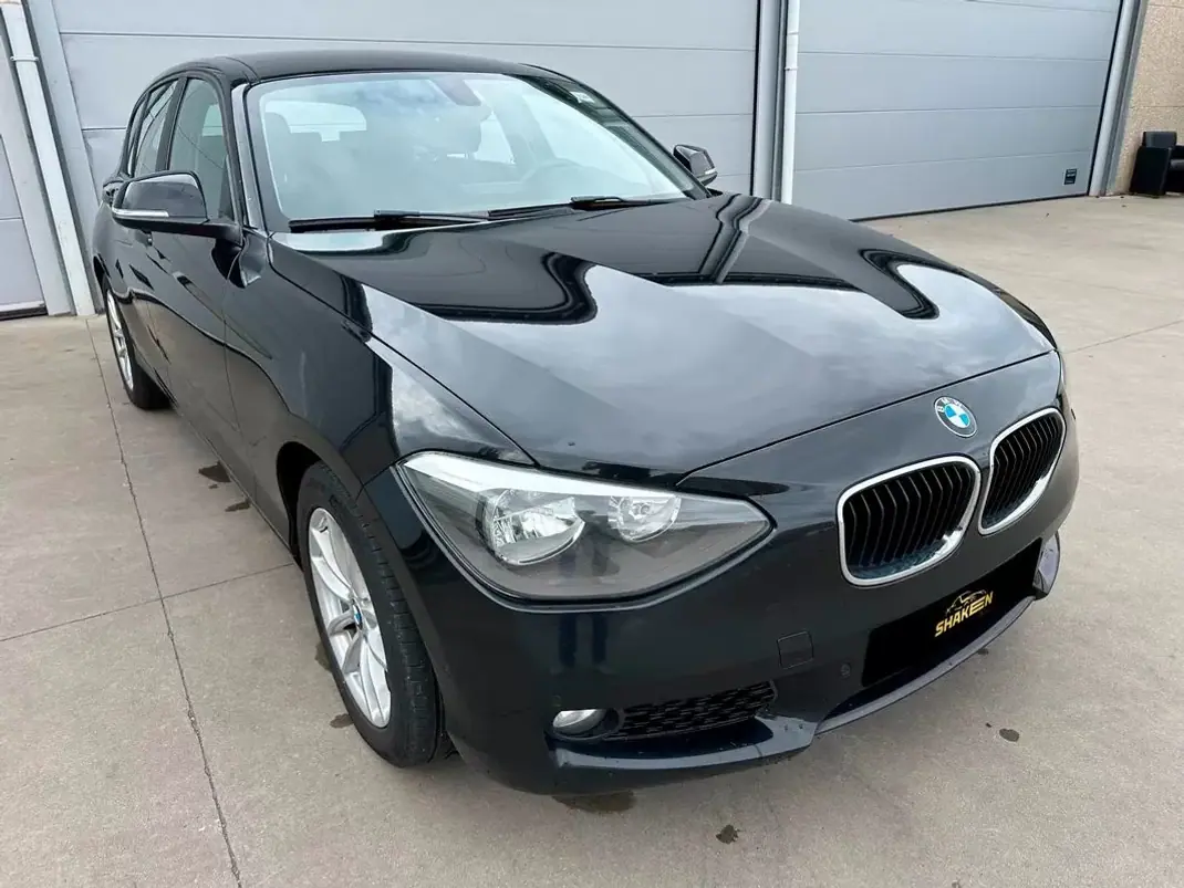 BMW 116 2015 - 10900 EUR, 241916 km - 241916km - foto 4 de 10