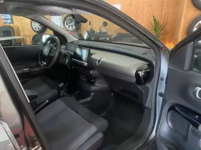 Citroën C4 Cactus 2014 - 11900 EUR, 169000 km - AUTO.MOTO.pt - 169000km - foto 16 de 16