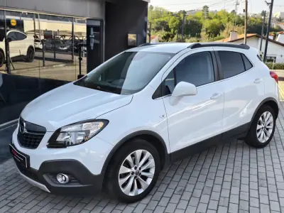 Opel Mokka 2016 - 12500 EUR, 135000 km - AUTO.MOTO.pt - 135000km - foto 2 de 18