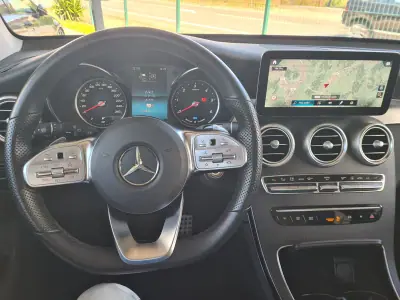 Mercedes-Benz GLC 300 2021 - 46990 EUR, 61000 km - AUTO.MOTO.pt - 61000km - foto 24 de 29