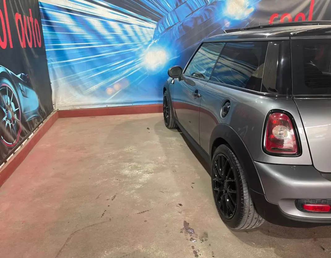 MINI Cooper S 2008 - 8999 EUR, 158000 km - AUTO.MOTO.pt - 158000km - foto 27 de 48